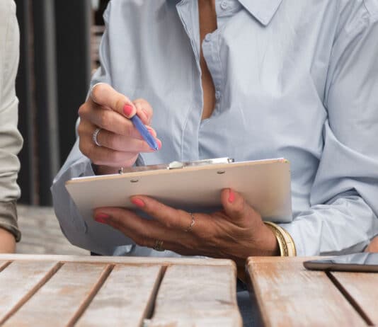 Guide pour les petites entreprises : comment gérer et valoriser vos avis clients
